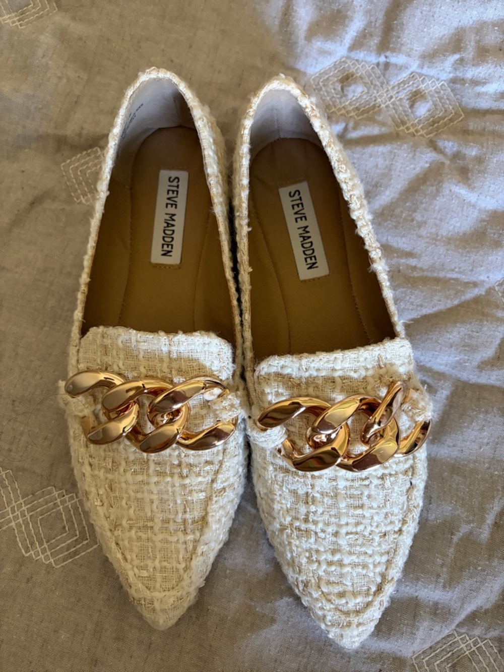 Steve Madden Cream Tweed Pointed Flats with Gold Chain Accent